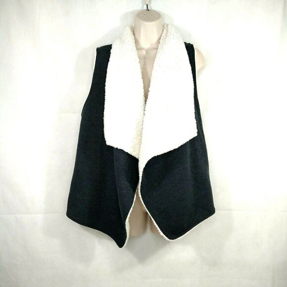 Mossimo Open Front Reversible Vest Women Size M Gray White Sherpa Sleeveless - Picture 2 of 6